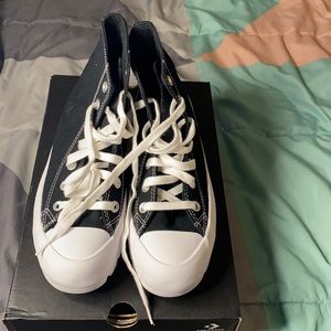Converse Brand New